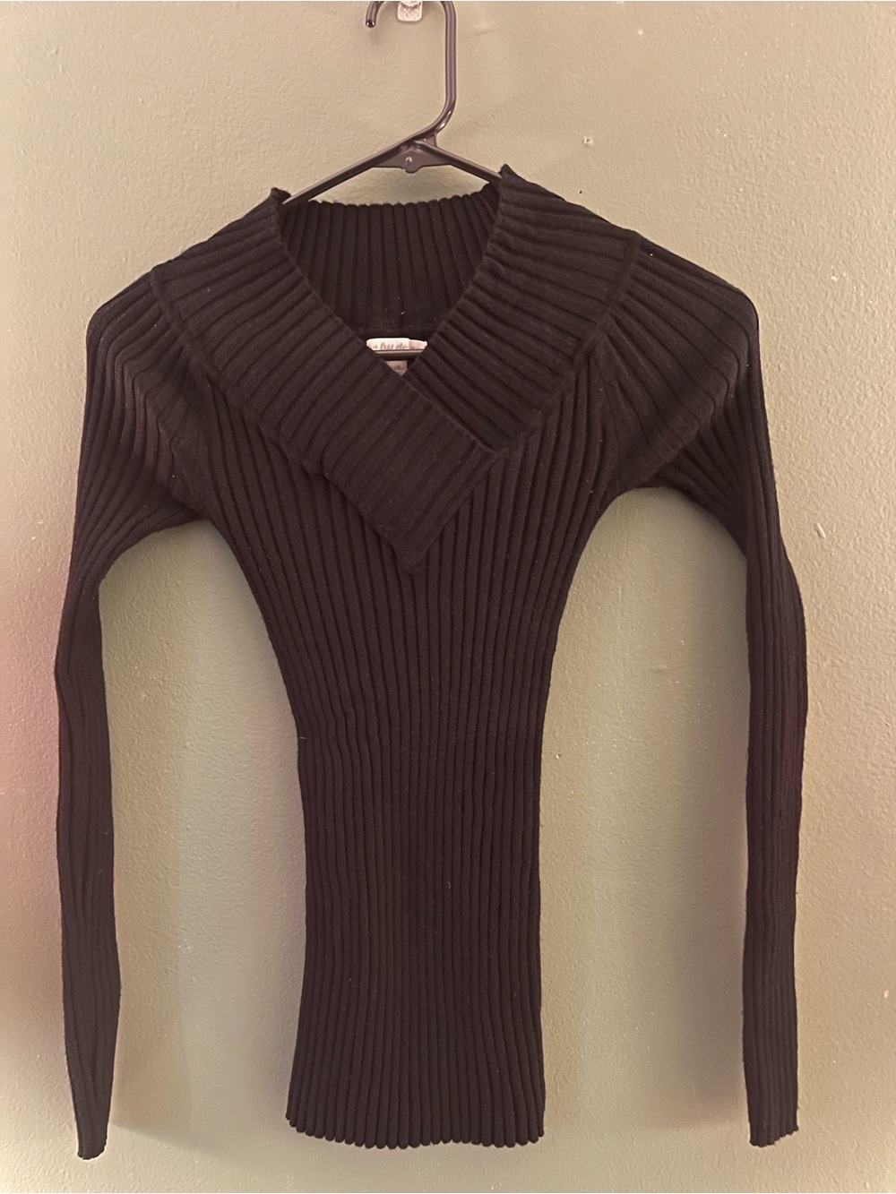 Love By Design Black Ribbed V-Neck Sweater